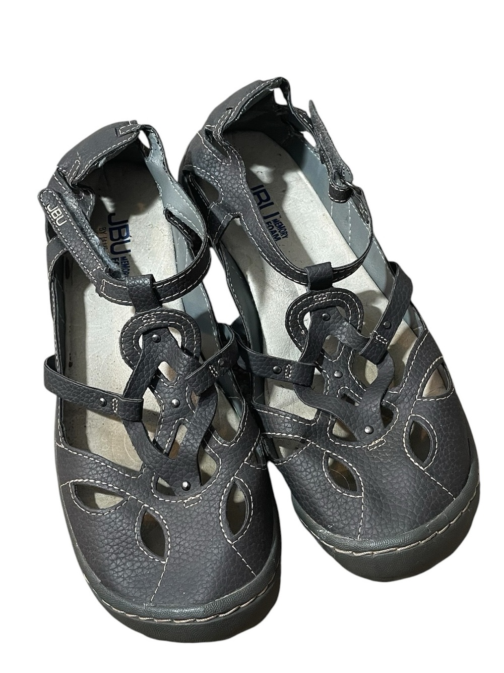D1- JBU Gray Cutout Comfort Mary Jane Shoes Sydney
